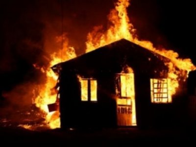 Paciente psiquiátrico ateia fogo na casa do pai em Arapiraca