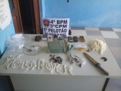 Homem é preso em São Joaquim do Monte suspeito de tráfico de drogas
