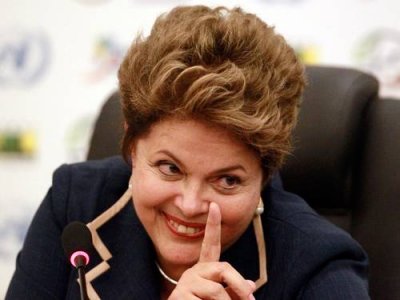 Dilma veta projeto de lei que reduzia contribuição de domésticos ao INSS
