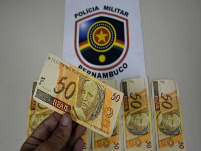 Mototaxista é preso em Olinda por repassar notas falsas