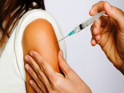 Meninas de 9 a 11 anos devem ser vacinadas contra o HPV a partir desta segunda-feira