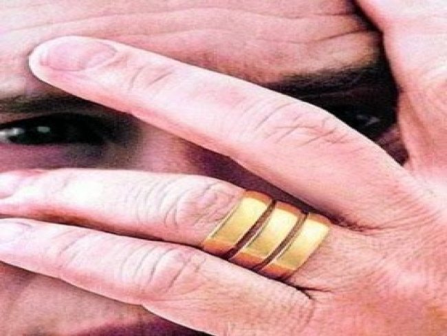 Homem é condenado a pagar indenização à ex-mulher por bigamia