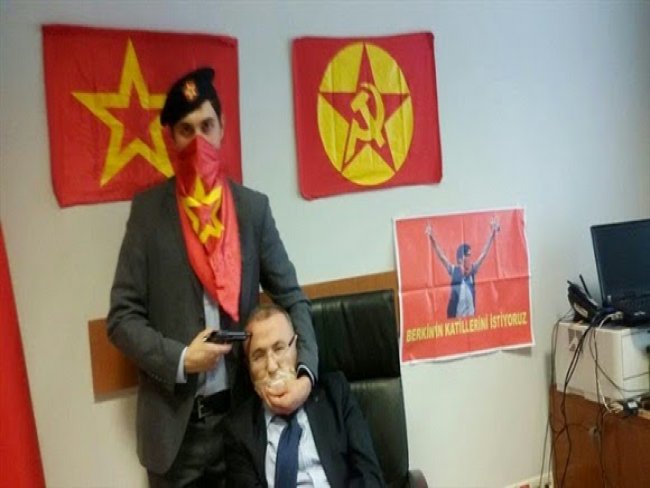 Morre promotor turco sequestrado e ferido em operação de resgate