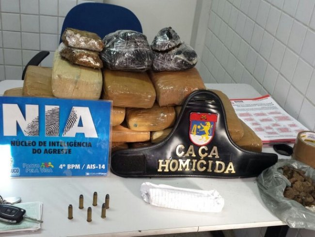 Polícia Militar apreende cerca de 20 kg de maconha em Caruaru, no Agreste