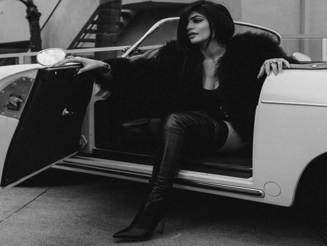 Uau! Kylie Jenner sensualiza em fotos: 'Só farei o que me faz feliz'