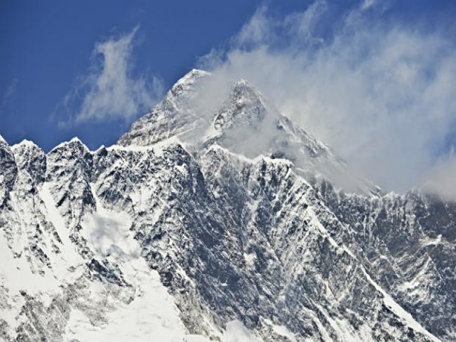 Terremoto do Nepal deslocou o monte Everest, afirma estudo chinês