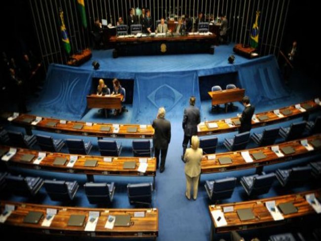 Brasil lamenta incidentes durante visita de parlamentares à Venezuela
