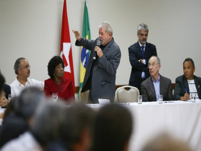 Lula quer PT mais unido no Congresso na defesa das propostas de crescimento
