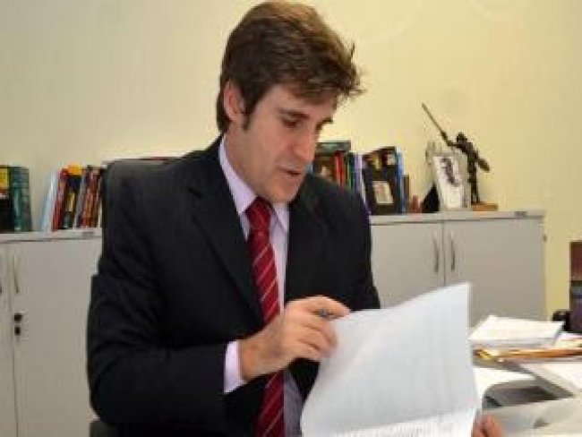 MP solicita investigação de prefeito e secretários por exploração sexual em AL