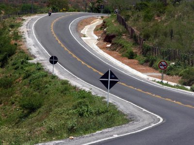 REGIÃO: Publicada a autorização para as obras de recuperação da estrada que interliga Nova Ibiá à Itamarí