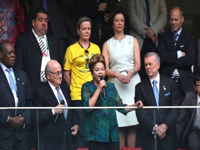 Dilma e Blatter so vaiados em abertura da Copa das Confederaes