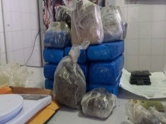 Homem  preso e cerca de dez quilos de maconha so apreendidos em Ipia