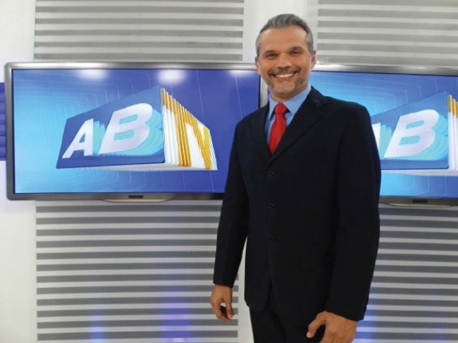 BRASIL Apresentador de telejornal da Globo  vtima de bala perdida