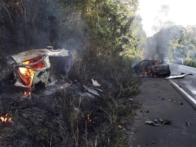 INICO PRAAS DE IPIAIPIAREGIOPOLTICABAHIAFOLCLORE DE IPIAHISTRIA DE IPIA Mulher e ex-vereador de Ibirapitanga morrem carbonizados em acidente na BR-101