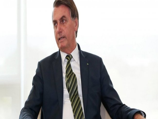 PGR arquiva representaes contra Bolsonaro por ir  manifestao e sair de isolamento