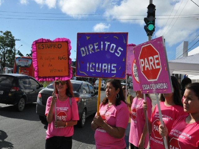 Secretaria da Mulher do Paulista divulga programao do Outubro Rosa