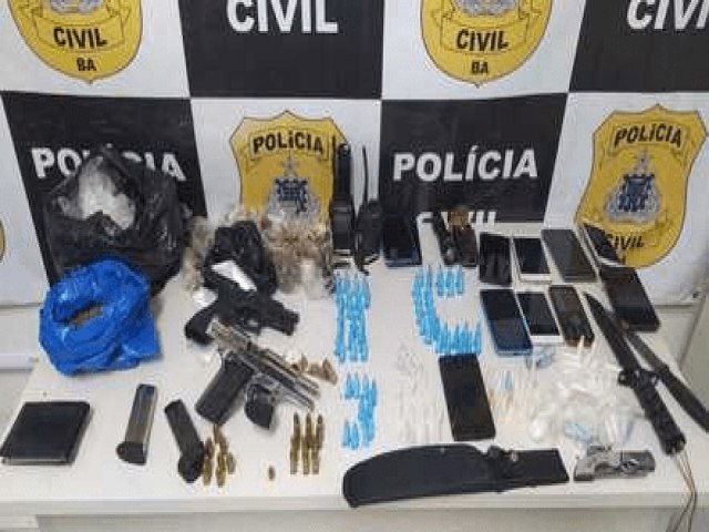 Dois suspeitos de matar nove pessoas em chacina na BA so mortos em confronto com a polcia