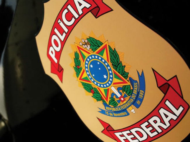 Polcia Federal cumpre mandados de busca e apreenso no escritrio de Fernando Bezerra em Petrolina
