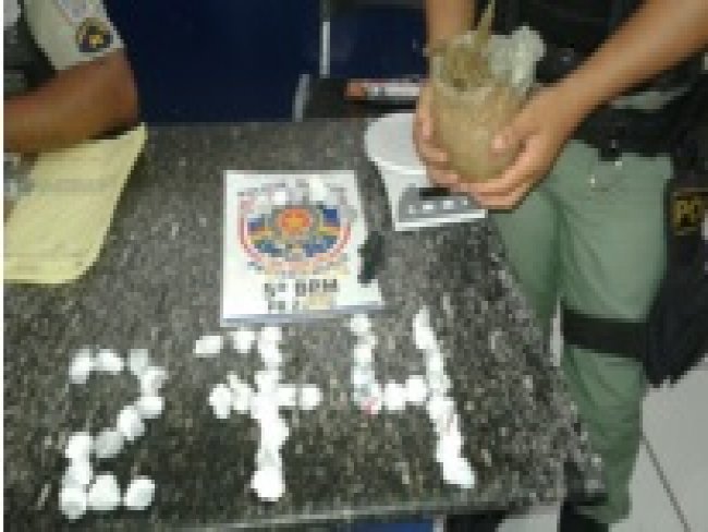 Policiais militares do 5 BPM apreendem crack, maconha e cocana em Petrolina