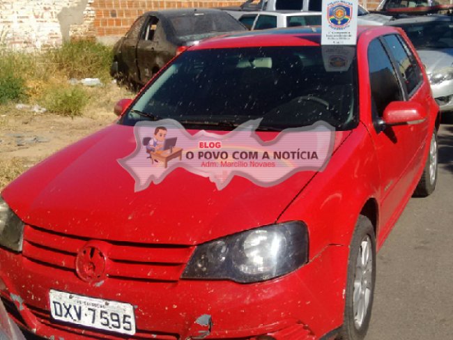 Policiais localizam carro roubado na cidade de Salgueiro em Cabrob, no Serto de PE