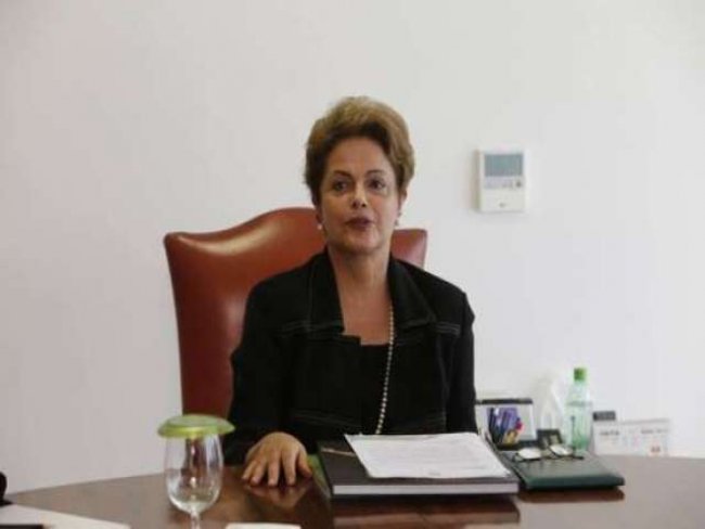 Dilma pede ao Congresso urgncia na tramitao de projetos contra corrupo