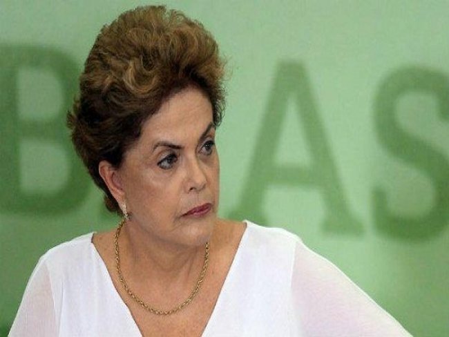 Senado define na tera-feira novo cronograma do processo de impeachment de Dilma