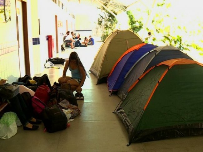 Alunos ocupam o campus Cincias Agrrias da Univasf em Petrolina 