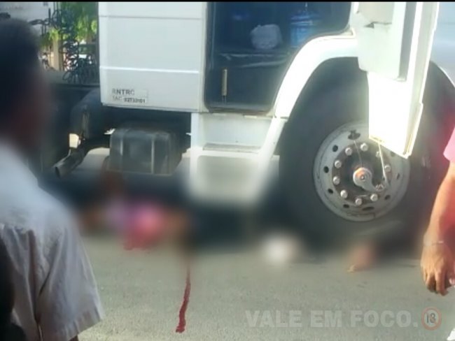 JUAZEIRO, BA - Mulher  atropelada por caminho e tem parte do corpo decepada na BA 210 no bairro Tabuleiro