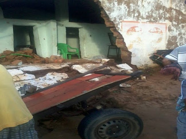 Aps fortes chuvas, casa desaba e mata homem no Povoado Jatob em So Jos do Belmonte