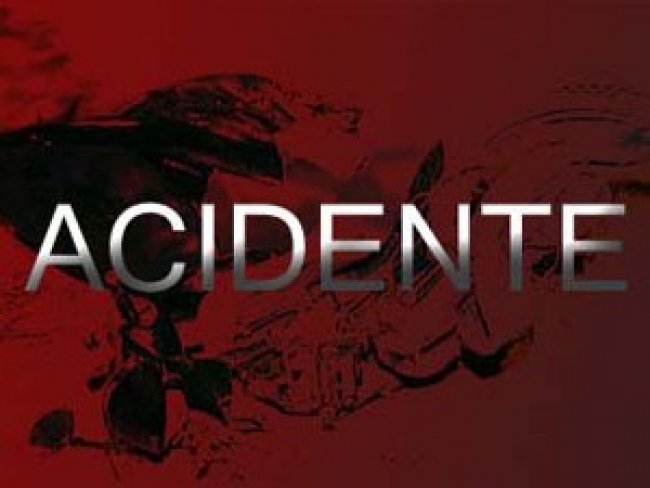 Acidente entre moto e carro deixa jovem morto na BR-407 em Petrolina, PE