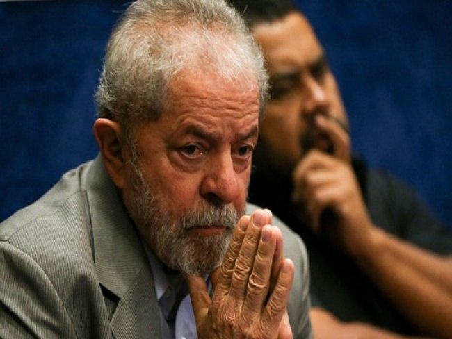 Aps cinco horas, termina o depoimento de Lula a Srgio Moro