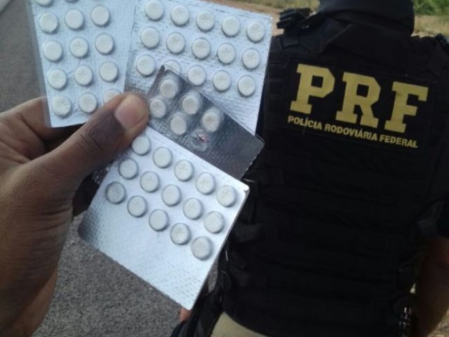 Passageiro de caminho  detido com 50 comprimidos de ?rebite? em Salgueiro
