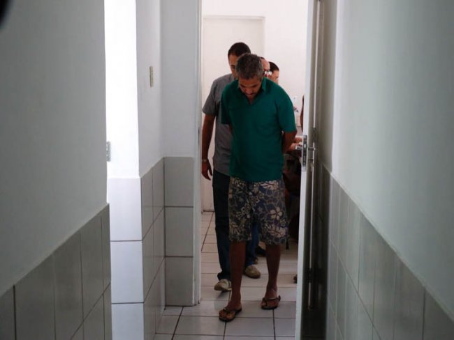Pai que deixou filho de 13 anos em cela de estuprador  preso no Piau