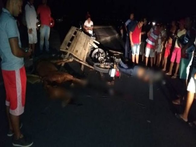 Motociclista morre aps colidir de frente com carroa em Juazeiro