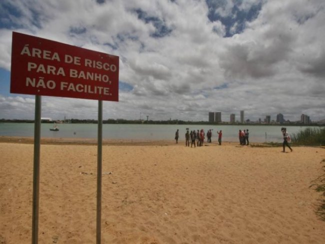 Homem  assassinado a golpes de faca no municpio de Exu, PE