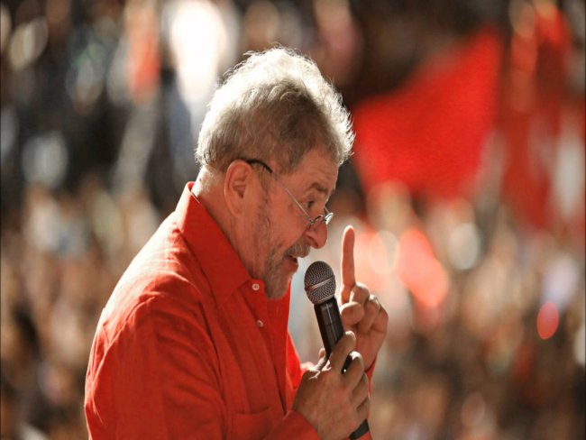  PT planeja levar 50 nibus de SP a Porto Alegre para ato pr-Lula