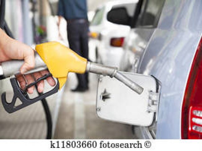  Preo mdio da gasolina chega a R$ 4,18 com 11 alta seguida