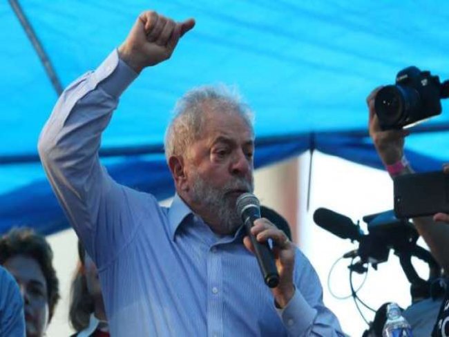 Defesa de Lula se rene com Fachin para explicar habeas corpus