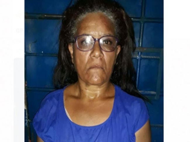 Mulher  presa suspeita de matar a me a pauladas para roubar R$ 10 mil no norte da Bahia