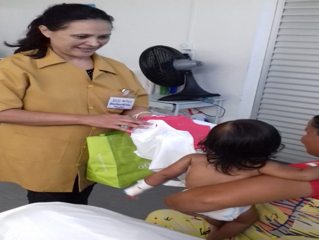 Campanha arrecada roupas e produtos de higiene pessoal para mes e bebs carentes do Hospital Dom Malan