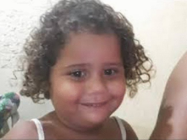 PE: Dupla suspeita de matar menina de 4 anos com bala perdida  presa