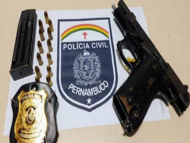 Polcia prende acusado por porte ilegal de arma e venda clandestina de botijes no Rio Corrente