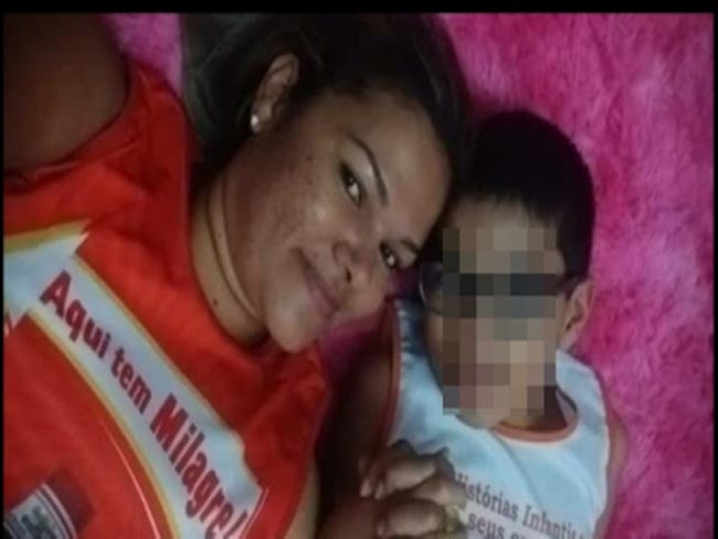 Mulher foi assassinada a facadas na frente do filho por ex que no aceitava o fim do relacionamento em Juazeiro