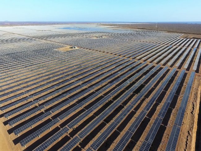 Piau inicia a construo do maior parque solar da Amrica do Sul