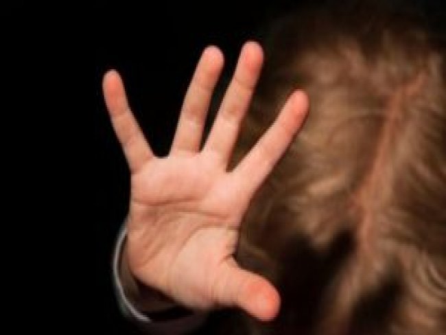 Homem  espancado aps tentar estuprar menina de 5 anos em Salgueiro