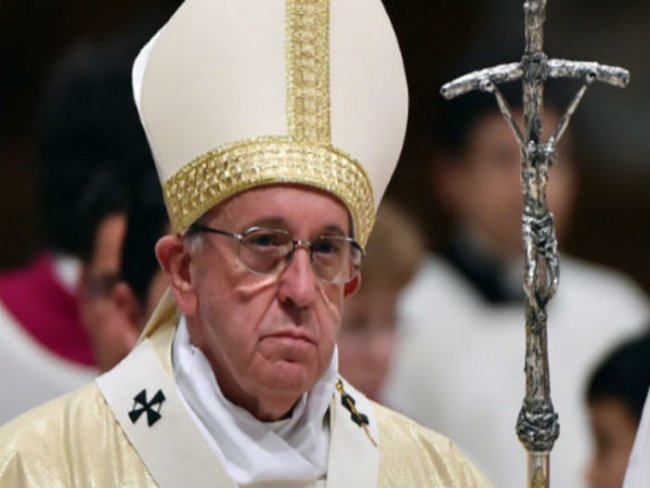 Papa pede medidas concretas para erradicar crimes sexuais no clero