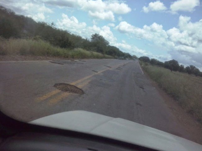 Deputado Rogrio Leo pede recuperao de rodovias em So Jos do Belmonte