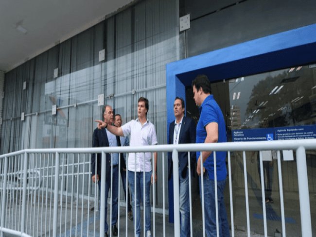 Em Petrolina, presidente da Caixa garante R$ 2 milhes ao Hospital do Cncer Dom Toms