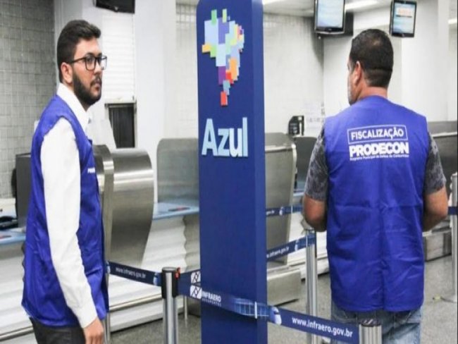 Azul  multada em R$500 mil por aumento abusivo de passagens areas em Petrolina, Serto de PE