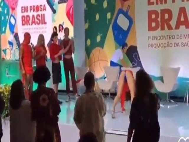 Dana ertica em apresentao de evento do governo gera revolta da oposio